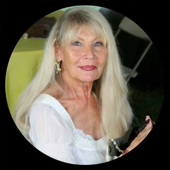 Meet your Posher, Ravanna - Picture 1 of 1